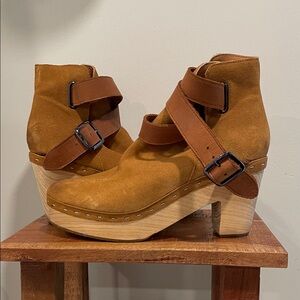 Free People Tan Suede Platform Clogs